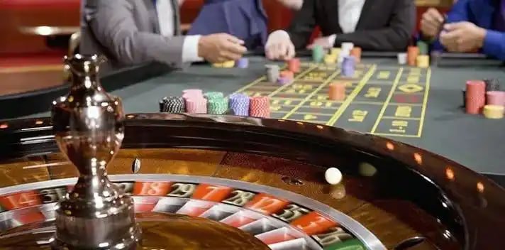 liv66 App Slots Live Casino Sportsbook Esports ဂိမ်းများ မိုဘိုင်းဖုန်းမှ ကစားခြင်း